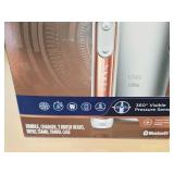 Oral B Genius 7500 Rechargeable Toothbrush (in original box) Oral B Genius 7500 Rechargeable Toothbrush (in original box)