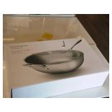 William Sonoma 7.5-Quart Stainless Steel Wok (in original box) William Sonoma 7.5-Quart Stainless Steel Wok (in original box)