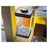 Lot of (8) Oxo Kitchen Storage Containers Lot of (8) Oxo Kitchen Storage Containers