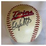 Kirby Puckett Signed Minnesota Twins Logo Baseball With Case Kirby Puckett Signed Minnesota Twins Logo Baseball With Case