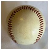 Kirby Puckett Signed Minnesota Twins Logo Baseball With Case Kirby Puckett Signed Minnesota Twins Logo Baseball With Case