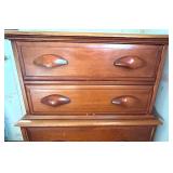 Vintage Wooden Chest of Drawers Vintage Wooden Chest of Drawers
