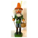 Vintage Wooden Viking Music Box and Nutcracker Figurine Vintage Wooden Viking Music Box and Nutcracker Figurine