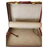 Stone Necklace & Pendant, Bracelet, Travel Case & Briefcase Stone Necklace & Pendant, Bracelet, Travel Case & Briefcase