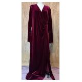Robbie Bee Maroon Dress & Positive Attitudes 2-Piece Suit & Onyx Size 20 Dress Robbie Bee Maroon Dress & Positive Attitudes 2-Piece Suit & Onyx Size 20 Dress