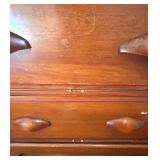 Vintage Wooden Chest of Drawers Vintage Wooden Chest of Drawers