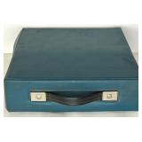 Olivetti Underwood Ventura Portable Typewriter with Case and Instructions Olivetti Underwood Ventura Portable Typewriter with Case and Instructions