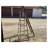 Werner W336 Wood Step Ladder, 6 Ft, 200 Lbs Capacity