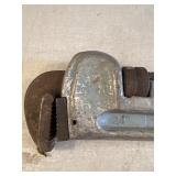 24 Inch Adjustable Pipe Wrench in Metal