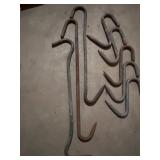 8 Metal Hooks