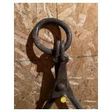 Iron Wood Block Tongs