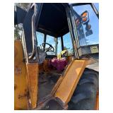 Case 580D Construction King Backhoe Loader with Enclosed Cab