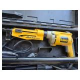 Dewalt QuikDrive Auto feed Screw Gun with Case