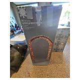 90" Lighted Grapevine Arch