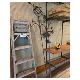 (2) Outdoor Directional Decorative Yard Decor
