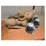 Decorative Pig Planter and (3) Solar Decorative Frogs