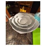 Assorted Kitchen Items, Baking Trays, Serving Dishes Etc.