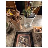 Assorted Home Decor, Napkin Rings, Refrigerator Magnets, Etc.