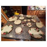 Vintage Franciscan Apple Serving Set