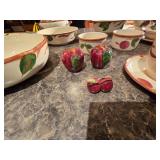 Vintage Franciscan Apple Serving Set