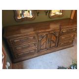 Nice Quality Dresser