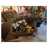 Assorted Decorative Items