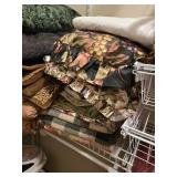 Misc. Bedding, Blankets, Sheets, Pillows Etc.