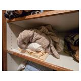 Assorted Linens, Blankets, Sheets, Etc.