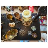 Assorted Home Decor Items