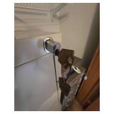 Hon 4 Drawer Locking Metal Filing Cabinet with Keys