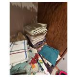 Large Lot of Various Size Towels and Other Linens