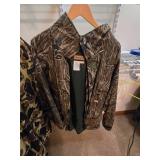 Remington Camouflage Hunting Jacket Size: Large