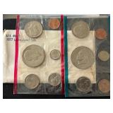 1977 P & D Mint Set
