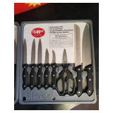 Slitzer 17pc Cutlery Set New in Box  Great Set