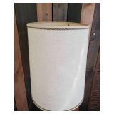 Gorgeous Table Side Lamp  Beautiful Vibrant Color Works