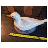 Ceramic Seagull in Great Condition vibrant Color
