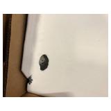 Lot of Assorted Bathtubs Various Models and Conditions Customer Returns See Pictures See Pictures