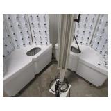 Vertical Hydroponic Growing System