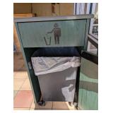 LOCKWOOD COMMERCIAL TRASH CAN