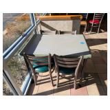 COMMERCIAL SQUARE DINING TABLE W/ CHAIRS (4)
