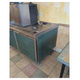 DUKE COMMERCIAL BEVERAGE DISPENSER STAND