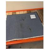 HAND HOOKED ACCENT RUG CHRISTMAS THEME