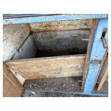 Metal workbench or tool cabinet with 2 drawers and 2 lower cabinet doors