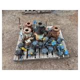 Pallet of Various type Valves. The smaller have hand lever handles