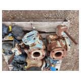 Pallet of Various type Valves. The smaller have hand lever handles