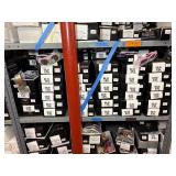 Sunglasses, approximately 3,100 Note: All merchandise is new