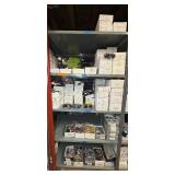 Sunglasses, approximately 1,200 Note: All merchandise is new