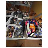 Sunglasses, approximately 550. Note: All merchandise is new