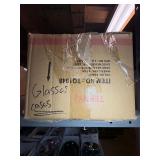 Sunglasses, approximately 550. Note: All merchandise is new