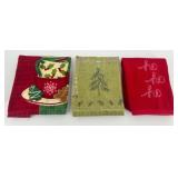 Santa Decor Lot & Kitchen Towels